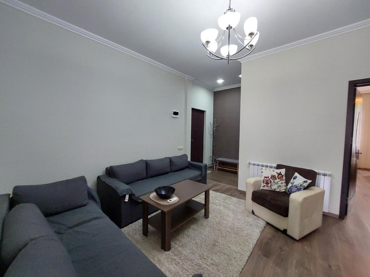Appartamento Helen'S House Batumi Esterno foto