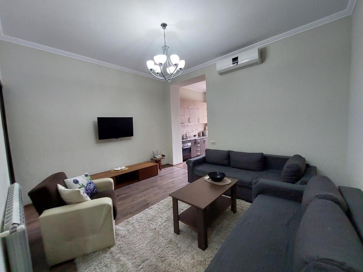Appartamento Helen'S House Batumi Esterno foto